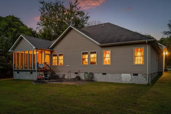 Whitwell, TN 37397,5407 Alvin York HWY