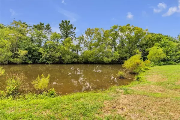 Chatsworth, GA 30705,499 Crandall Ellijay RD