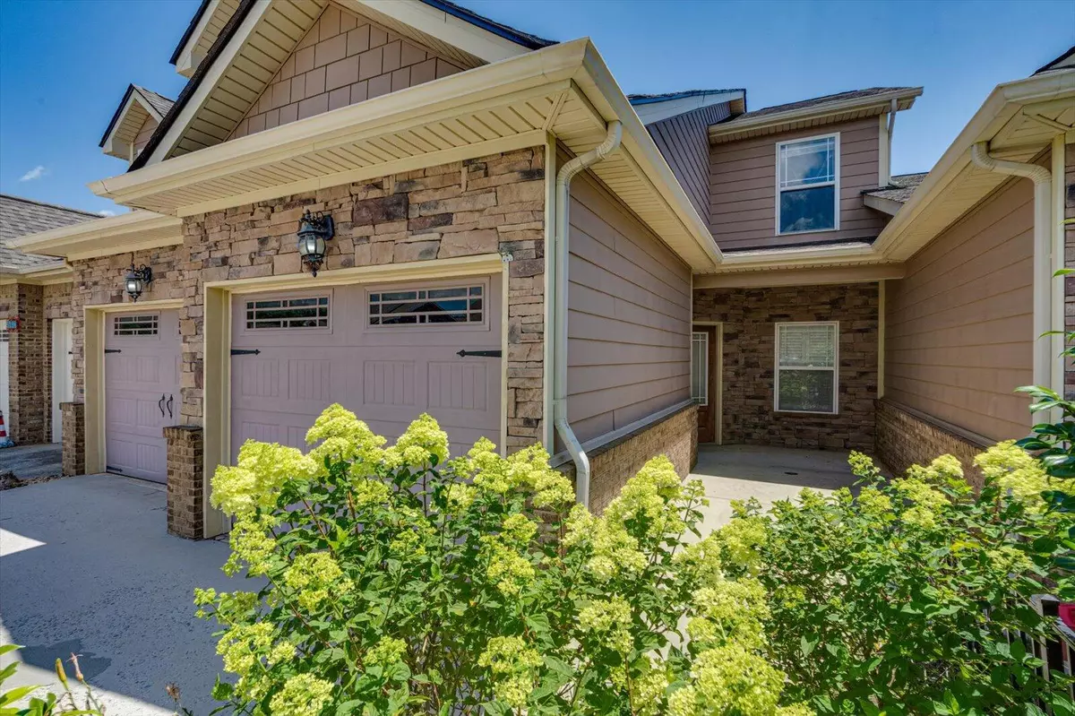 Hixson, TN 37343,5396 Mandarin CIR