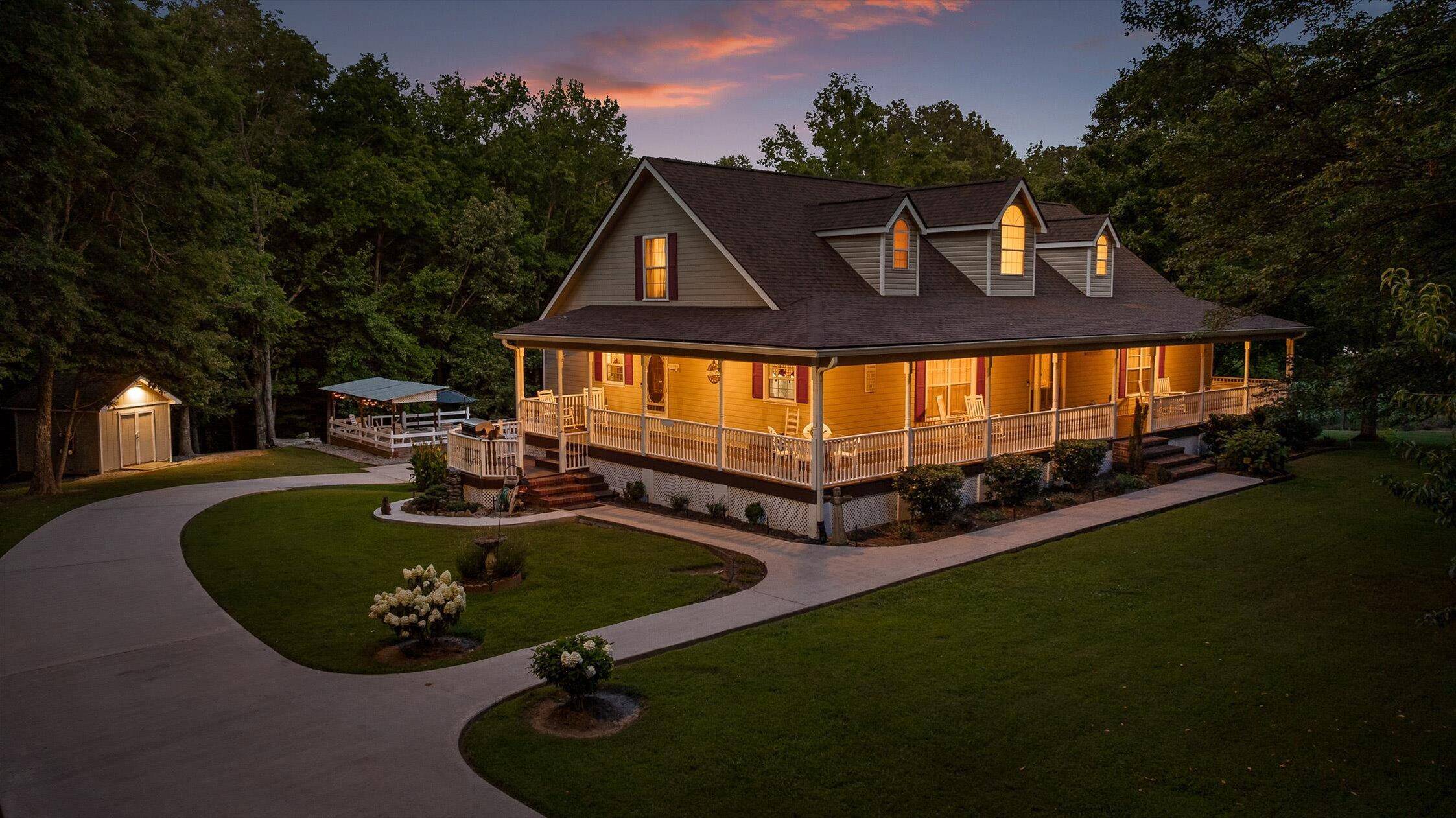 Whitwell, TN 37397,275 Old Mullins Cove Rd