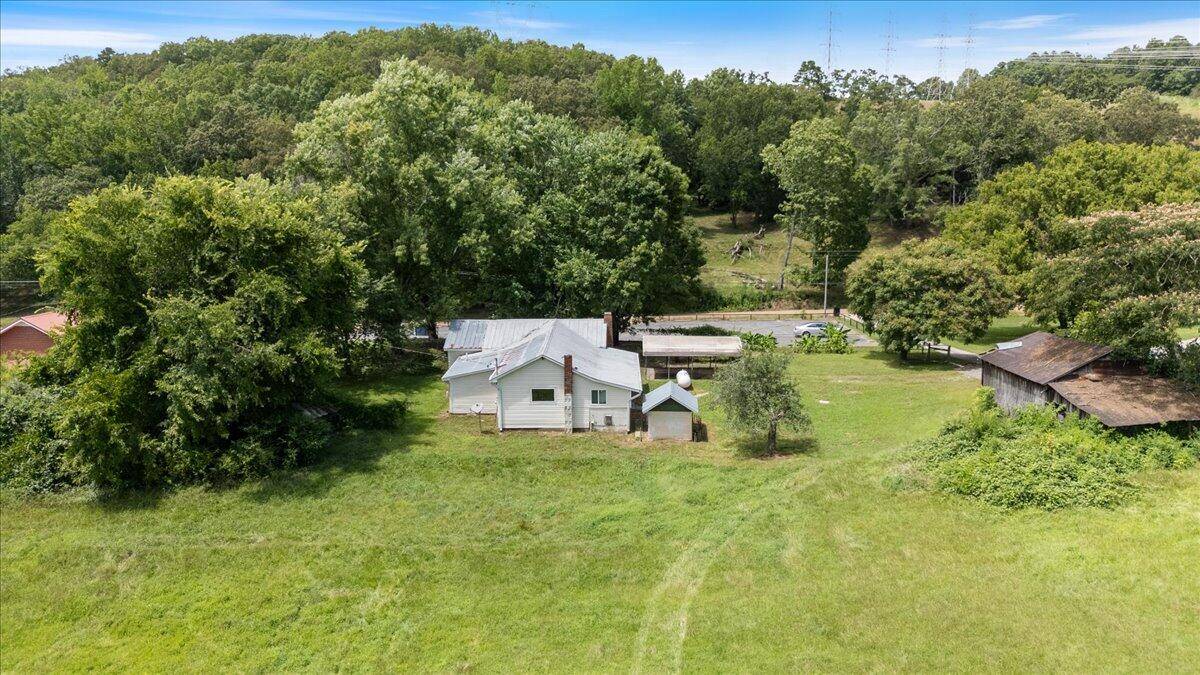Harrison, TN 37341,6126 Muscadine LN