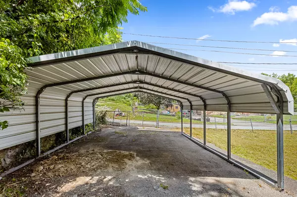 Chattanooga, TN 37411,1117 Belmeade AVE