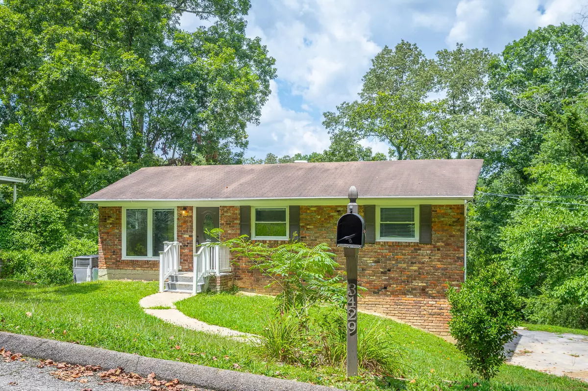 Chattanooga, TN 37415,3429 Hall ST