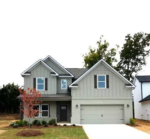 8245 Shrewsbury LN, Ooltewah, TN 37363