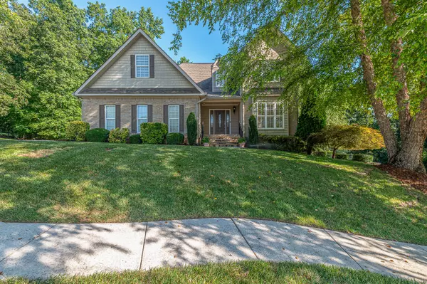 2477 Turnstone DR, Soddy Daisy, TN 37379