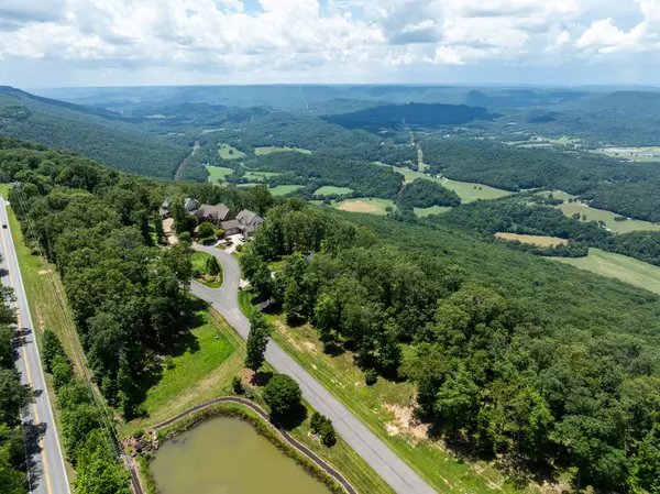 Lookout Mountain, GA 30750,63 Brow Wood LN