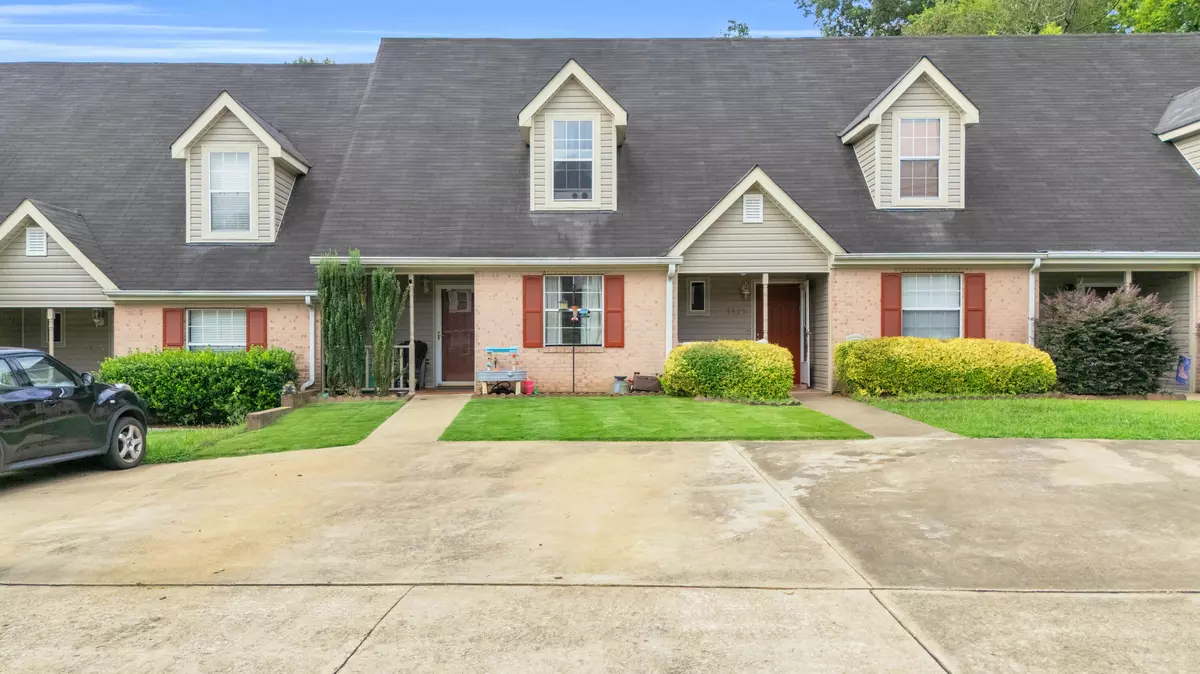 Chattanooga, TN 37421,7524 Eric DR