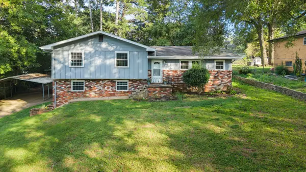 1064 Stanley AVE, Chattanooga, TN 37421