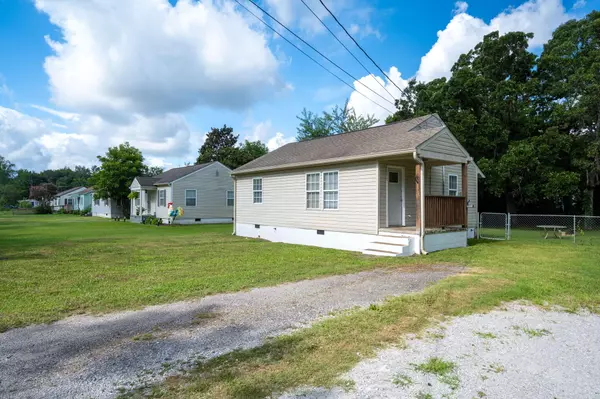 Chattanooga, TN 37415,3851 Atlanta DR
