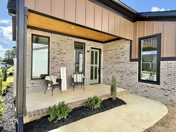 Rossville, GA 30741,283 Idle Place CIR