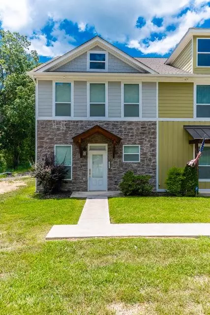 Cleveland, TN 37323,1916 Young RD