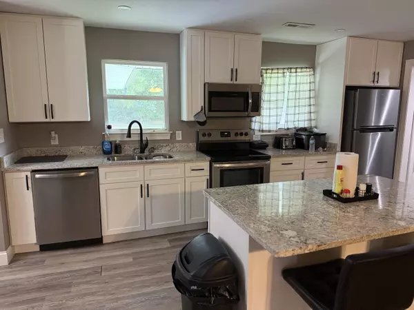 Jasper, TN 37347,204 Elm AVE