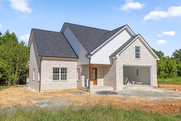 Chatsworth, GA 30705,104 Madison West ST