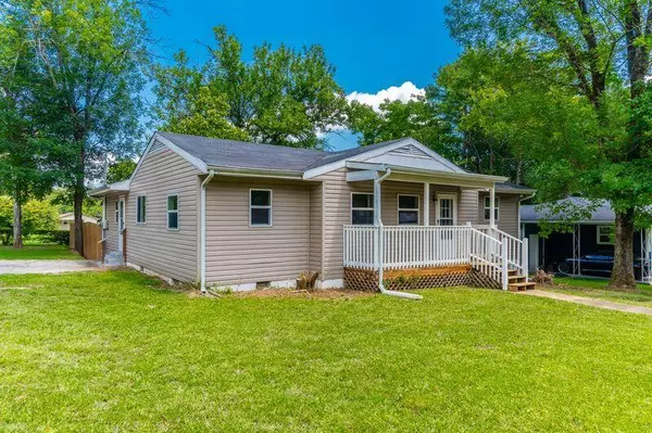 4703 Tomahawk TRL, Chattanooga, TN 37411