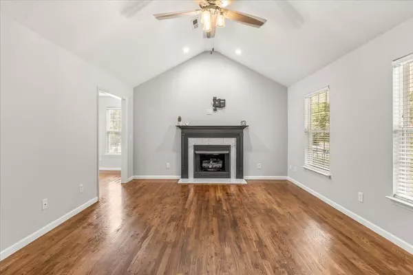 Ringgold, GA 30736,678 Waters DR