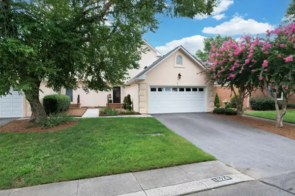 1524 Heritage Landing DR, Chattanooga, TN 37405