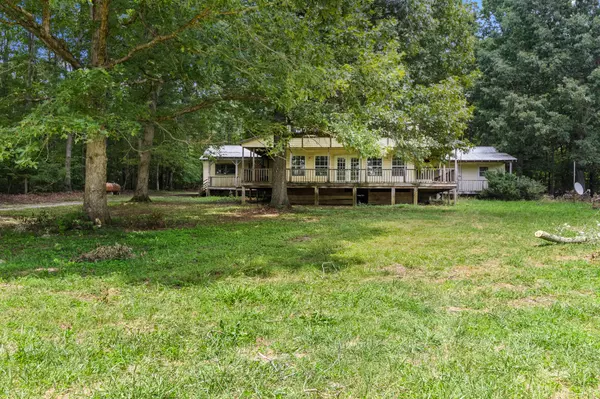 2115 Archie Rhinehart Pkwy, Spencer, TN 38585