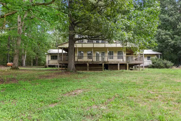 Spencer, TN 38585,2115 Archie Rhinehart Pkwy