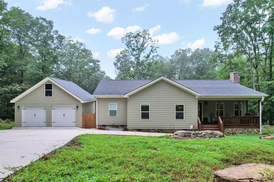 174 Lookout DR, Rising Fawn, GA 30738