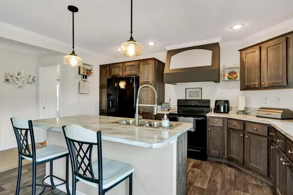 Sweetwater, TN 37874,270 County Road 312