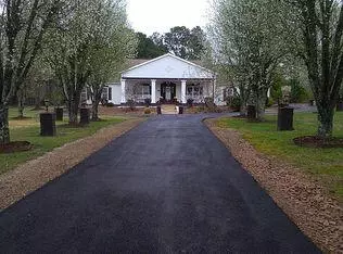 1963 Thrasher PIKE, Hixson, TN 37343