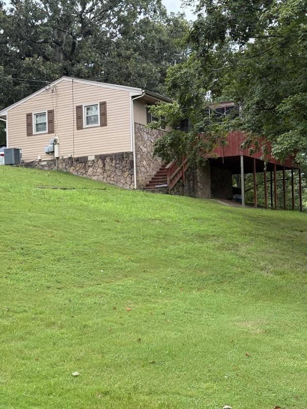 3811 Altamira DR, Chattanooga, TN 37412