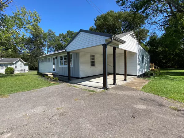 Fort Oglethorpe, GA 30742,8 Roberts DR