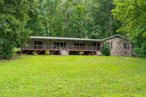 1425 Palisades RD, Signal Mountain, TN 37377