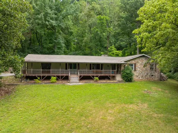 Signal Mountain, TN 37377,1425 Palisades RD