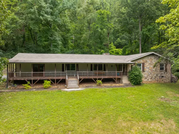 Signal Mountain, TN 37377,1425 Palisades RD