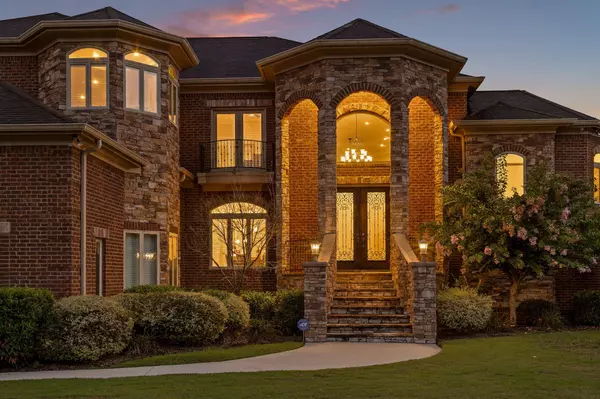 Ooltewah, TN 37363,4077 Platinum WAY