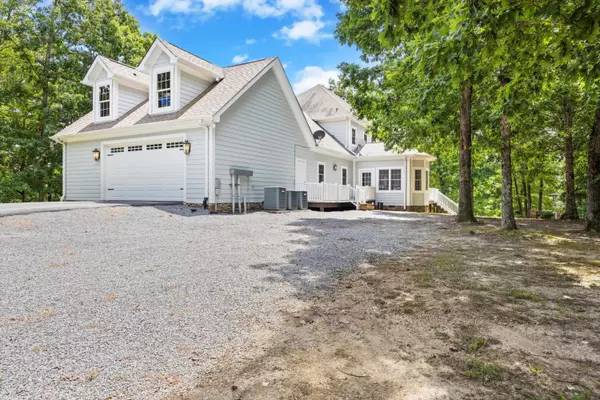 Dunlap, TN 37327,2168 Bluff View DR