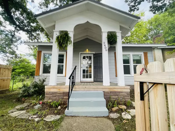 2409 Kirby AVE, Chattanooga, TN 37404