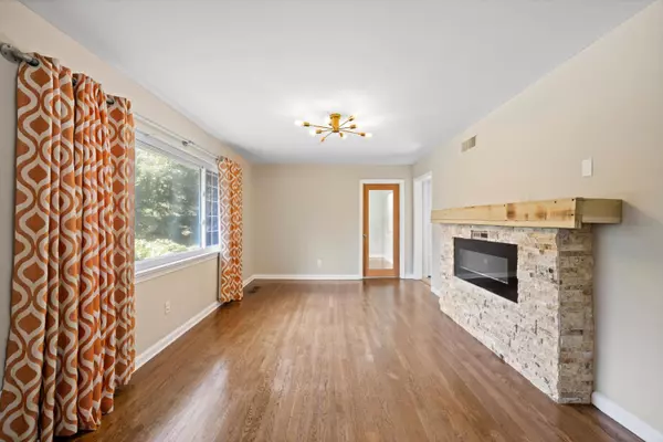 Chattanooga, TN 37405,1301 Shady CIR