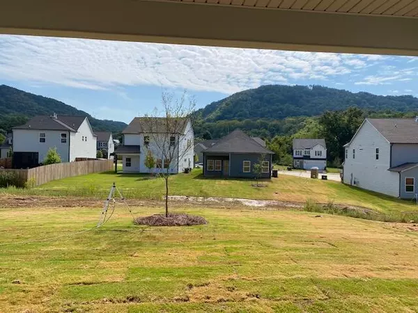 Ooltewah, TN 37363,7552 Snow Line LN