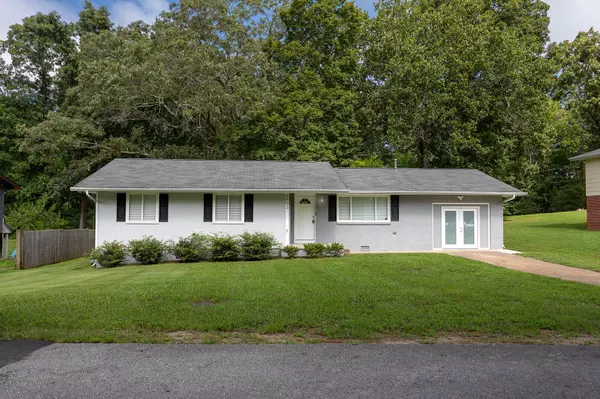 Chattanooga, TN 37416,8903 Bay View DR
