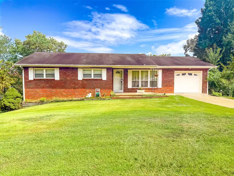 5741 Lyle CIR, Hixson, TN 37343