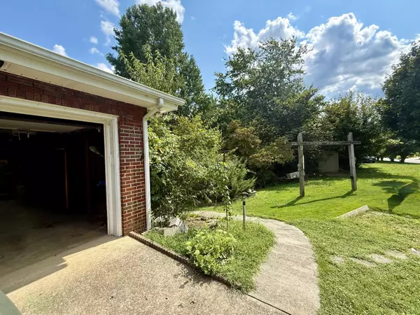 Hixson, TN 37343,5741 Lyle CIR
