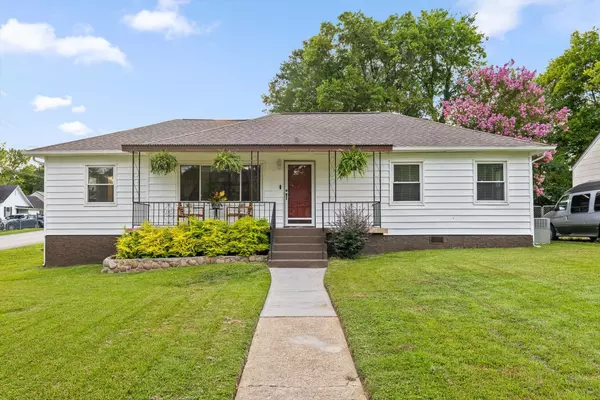 Chattanooga, TN 37412,725 Astor LN