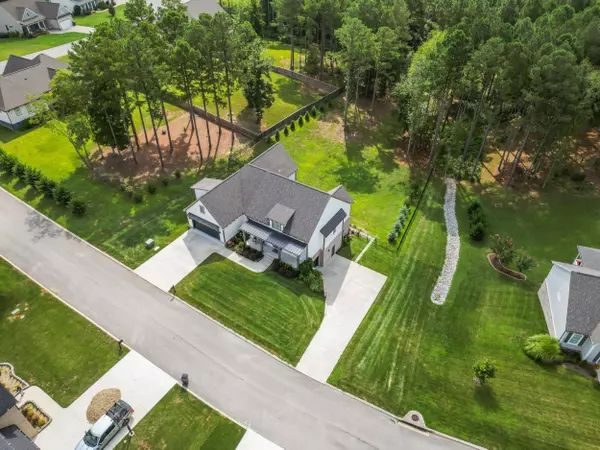 Soddy Daisy, TN 37379,813 Equestrian DR