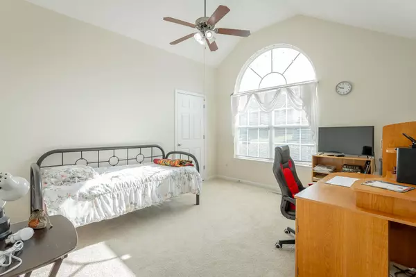 Ooltewah, TN 37363,7458 Salmon LN