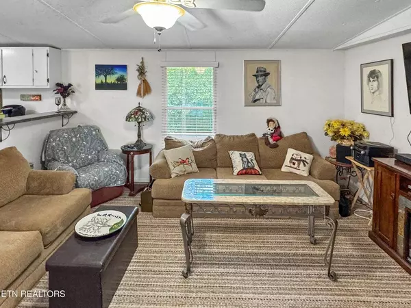 Harriman, TN 37748,160 Casey RD