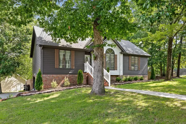 Hixson, TN 37343,709 Northbrook DR