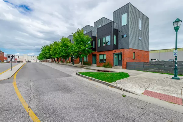 Chattanooga, TN 37408,1582 Wilhoit ST