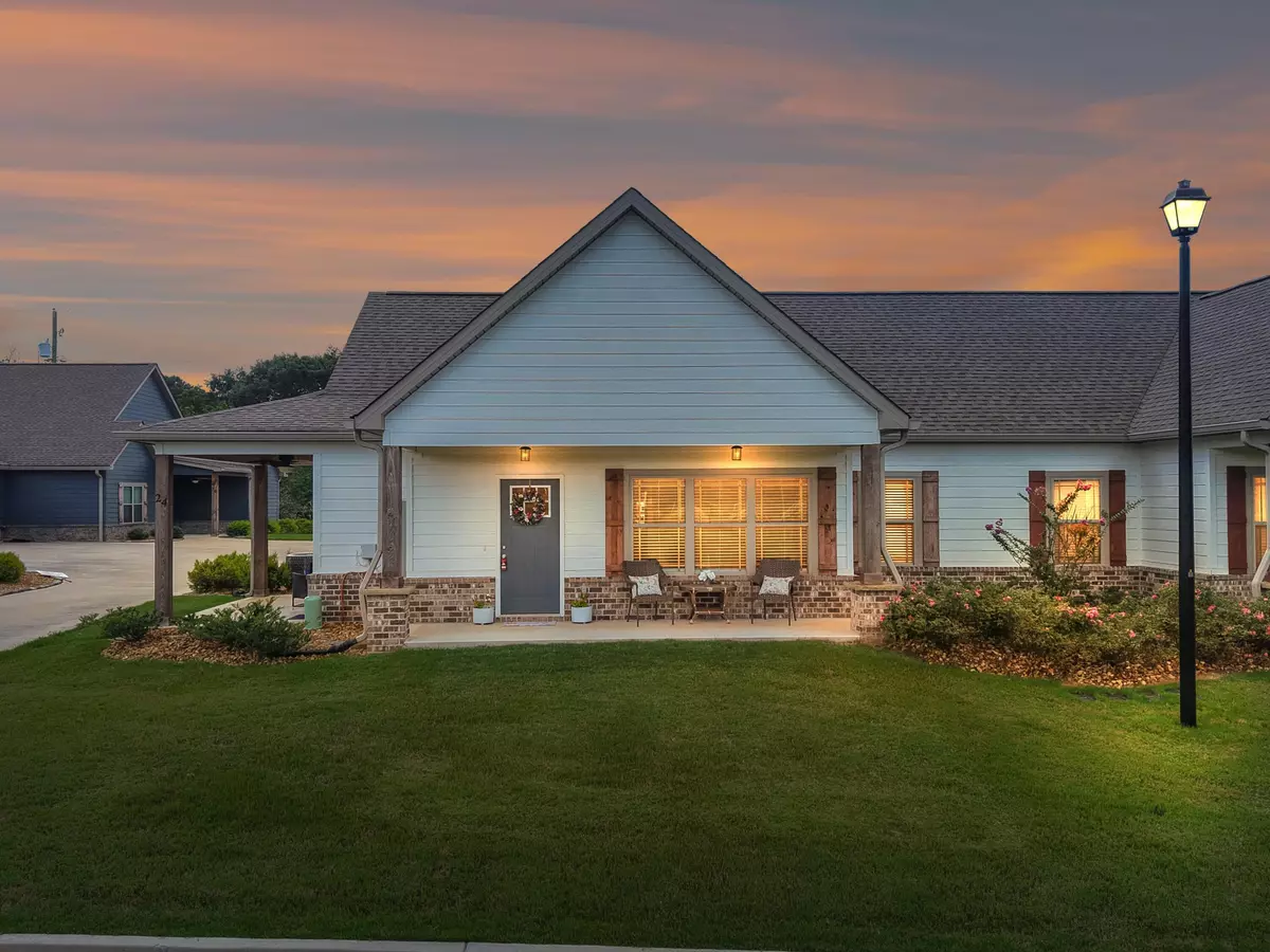 Chatsworth, GA 30705,24 Maddox LN