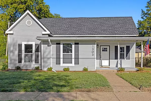 Chattanooga, TN 37404,1303 Lyerly ST