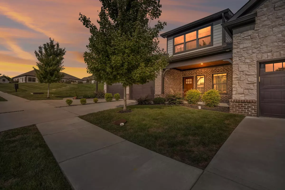 Hixson, TN 37343,787 Wood Grove CIR
