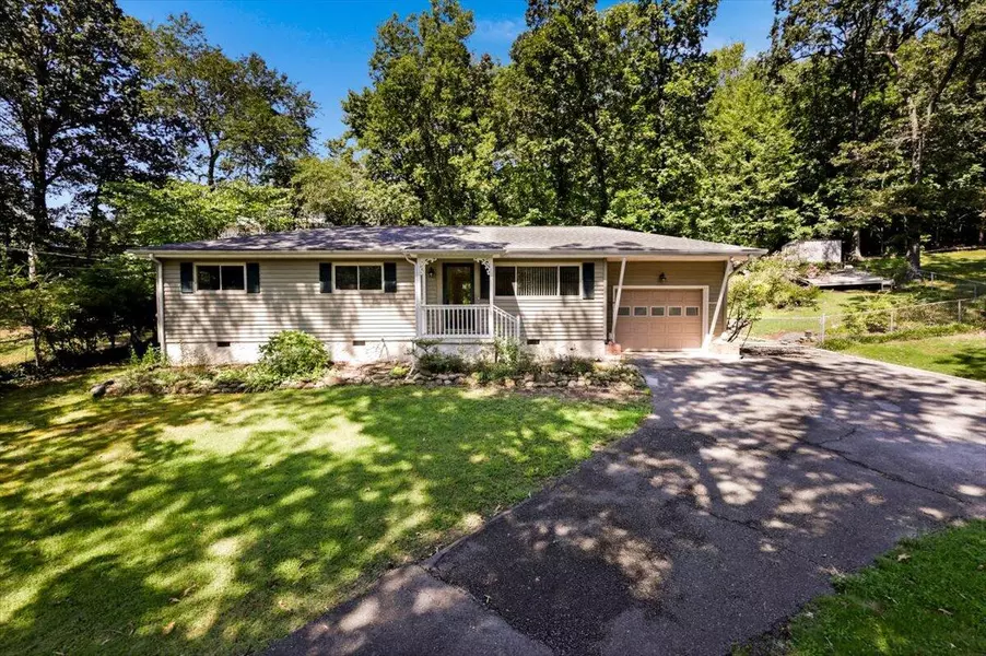 5417 May CIR, Hixson, TN 37343