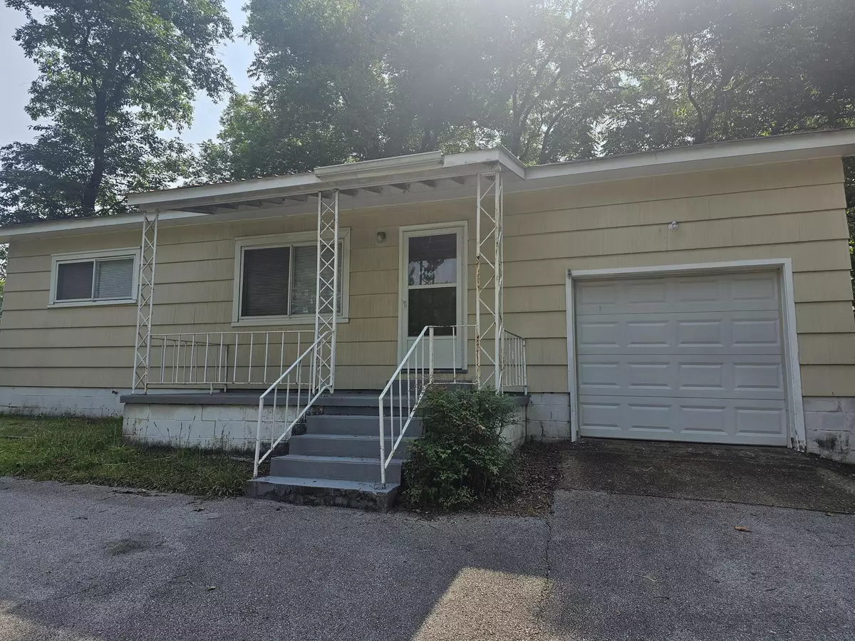 Chattanooga, TN 37416,4406 Jersey PIKE