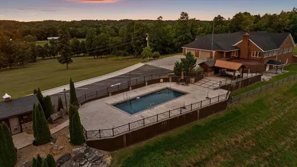 Benton, TN 37307,1020 Thomas Road